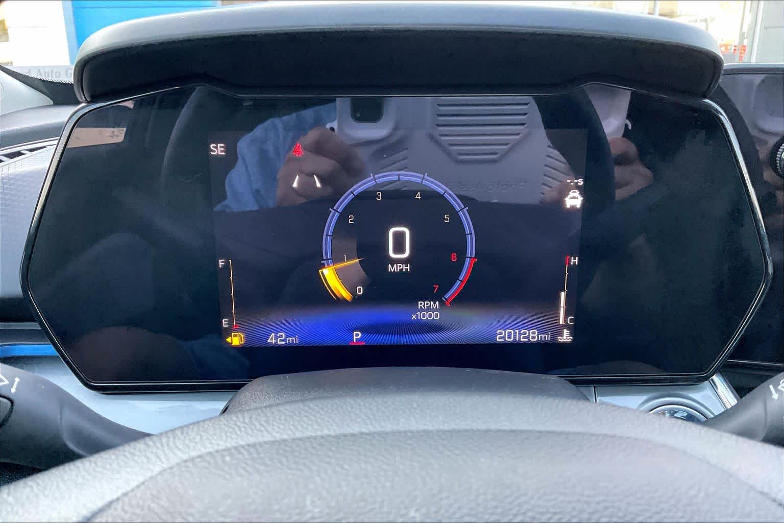 Used 2025 Cypress Gray Chevrolet LT image 25