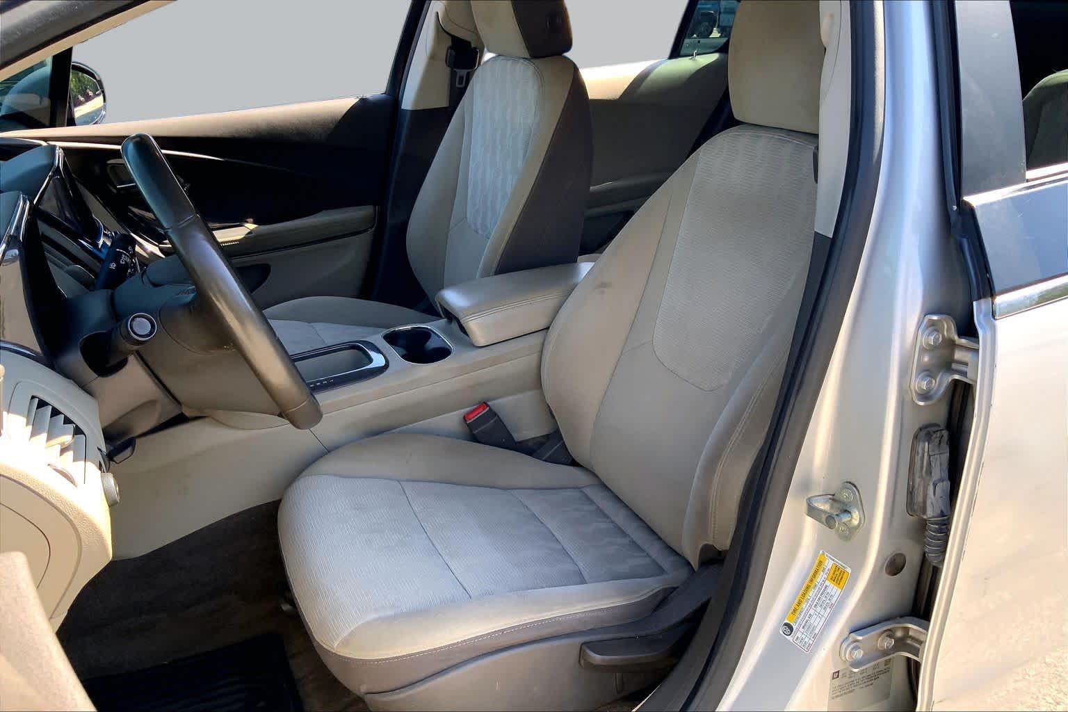 Pre-Owned 2015 Chevrolet Volt STD
