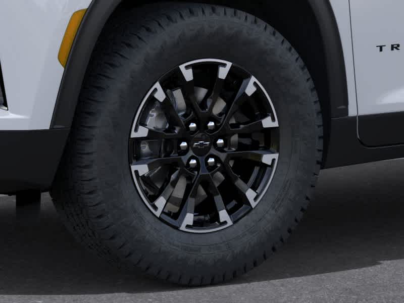 New 2026 Polar White Tricoat Chevrolet Z71 image 9