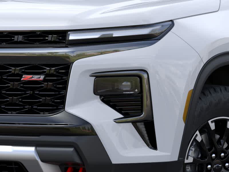 New 2026 Polar White Tricoat Chevrolet Z71 image 10