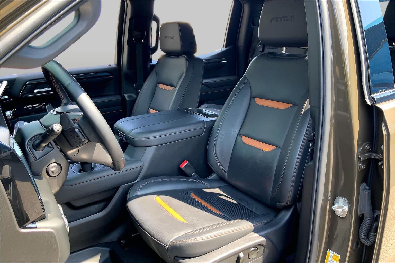 Pre-Owned 2024 GMC Sierra 1500 AT4