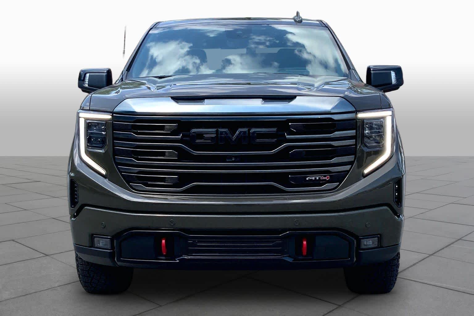 Pre-Owned 2024 GMC Sierra 1500 AT4