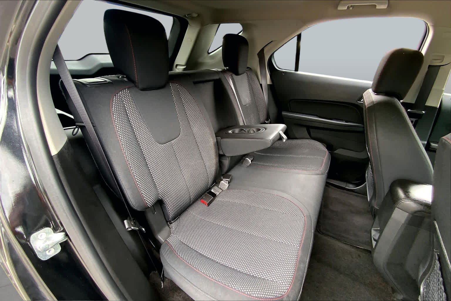 Used 2016 MOSAIC BLACK METALLIC Chevrolet LT image 20