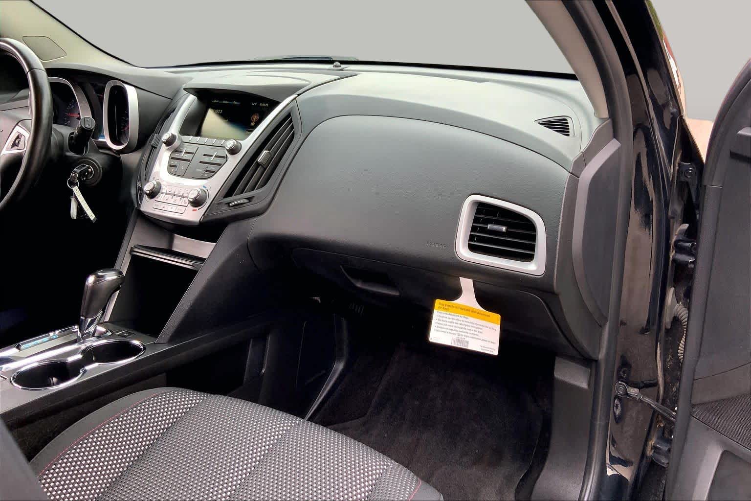 Used 2016 MOSAIC BLACK METALLIC Chevrolet LT image 19