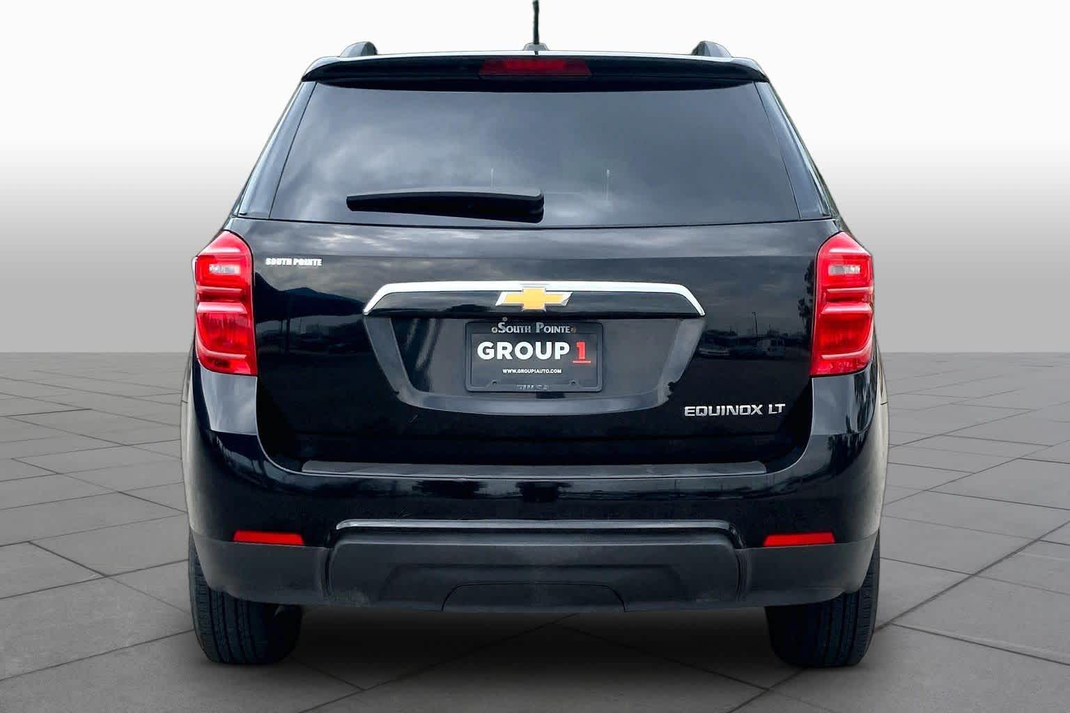 Used 2016 MOSAIC BLACK METALLIC Chevrolet LT image 5