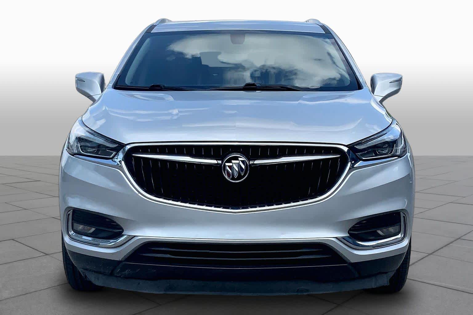 Pre-Owned 2019 Buick Enclave Essence