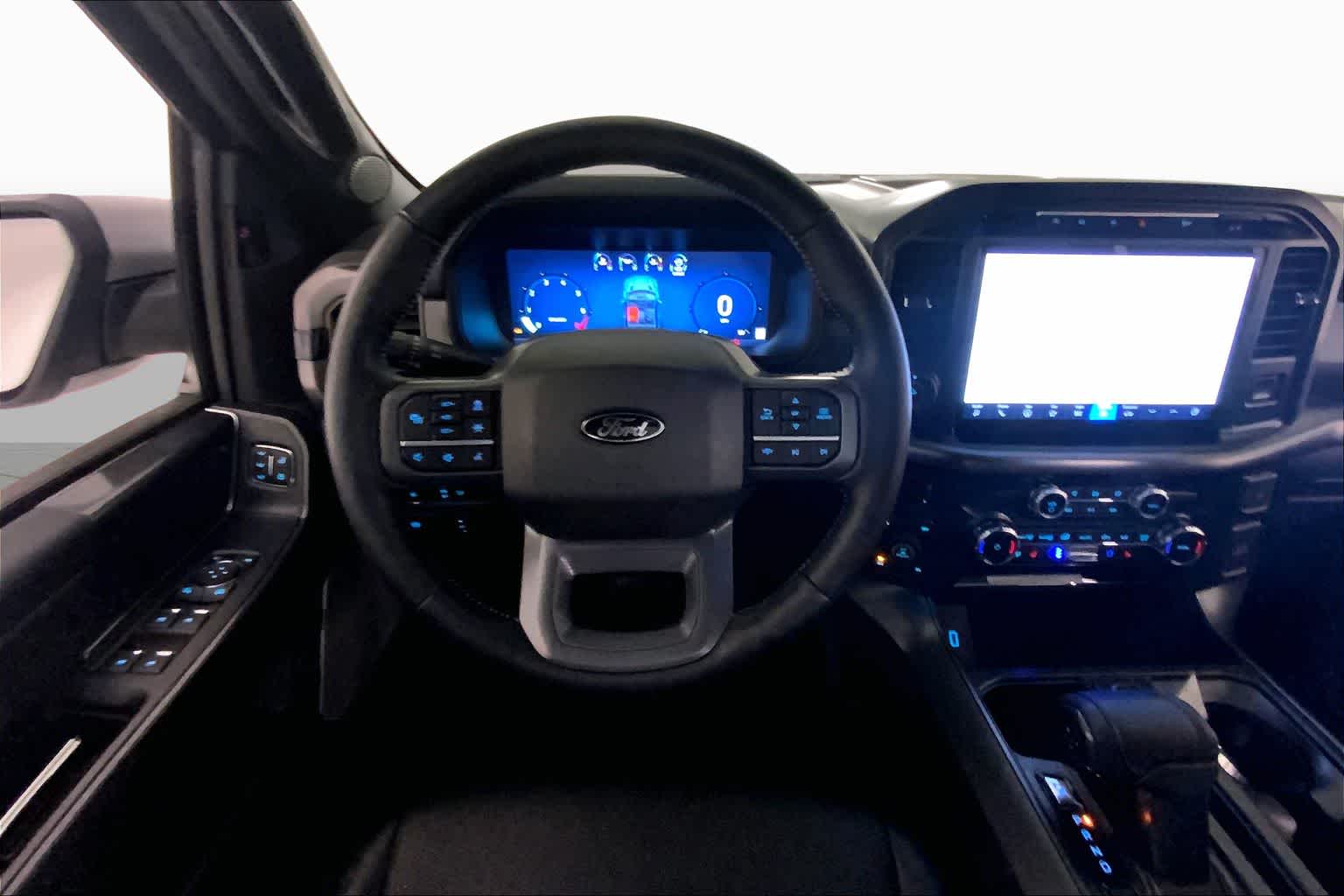 View vehicle photo 5