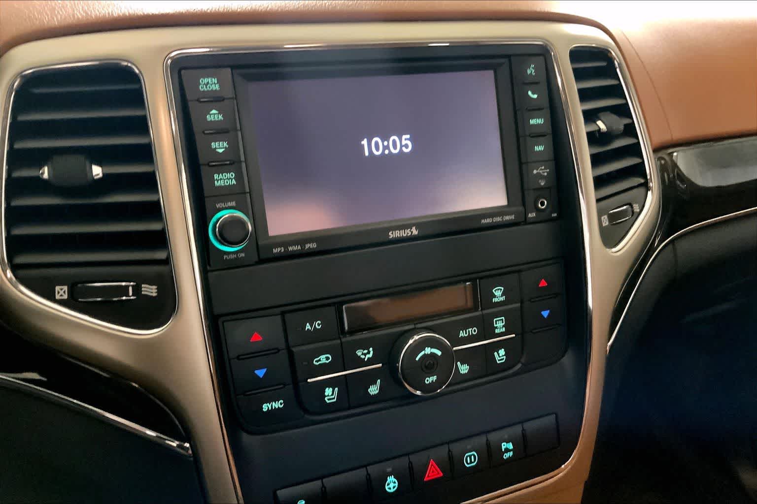 View vehicle photo 6