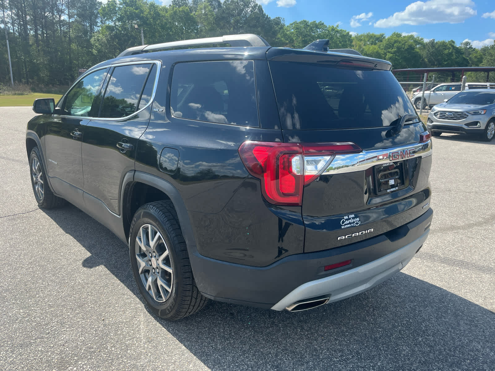 View vehicle photo 4