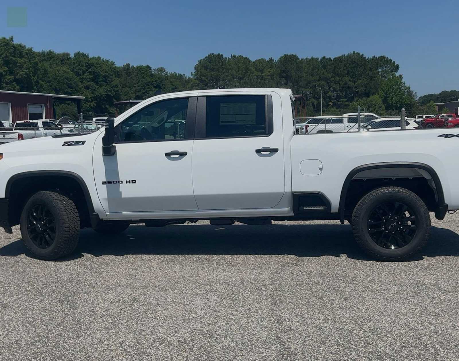 View vehicle photo 4