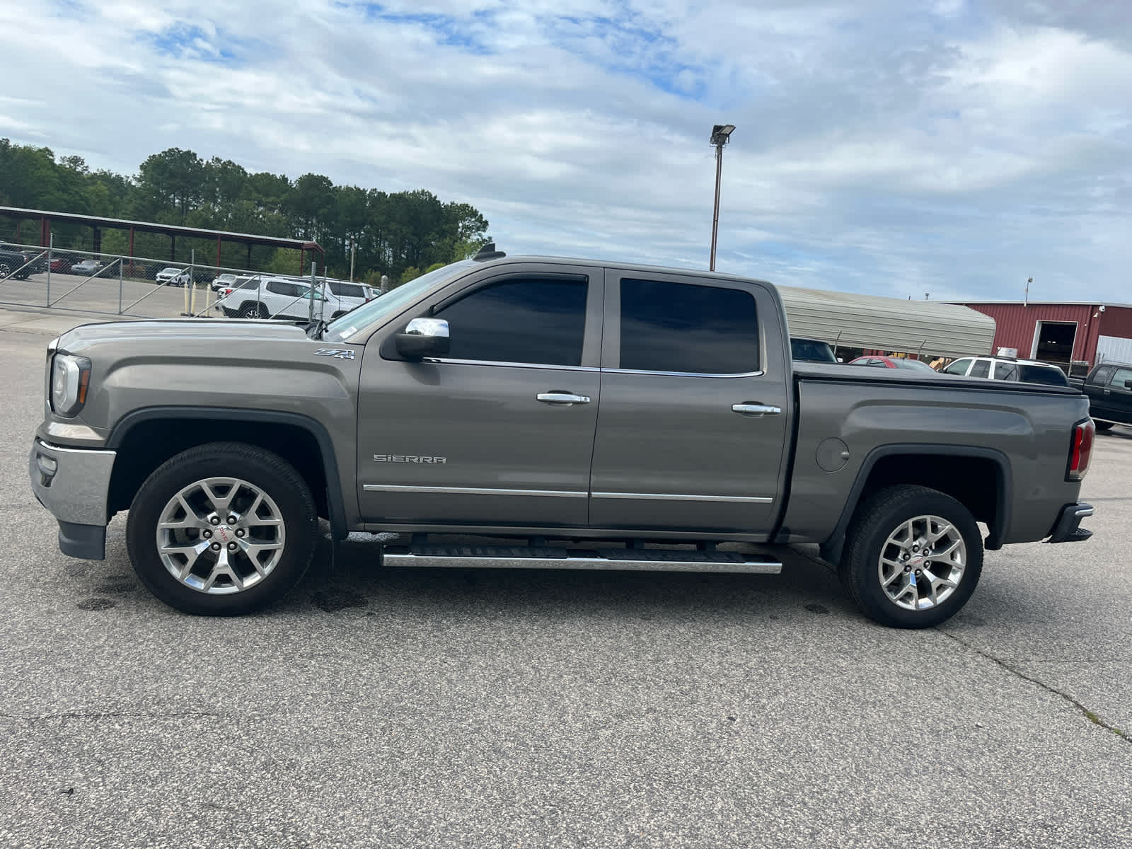 View vehicle photo 2