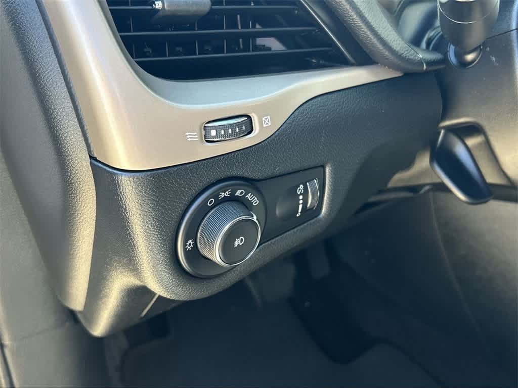 2018 Jeep Cherokee Latitude 23