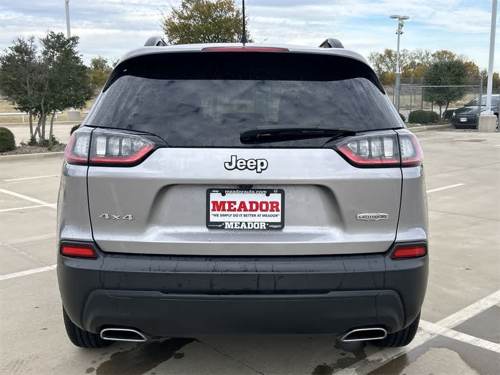 2022 Jeep Cherokee Latitude Lux 5