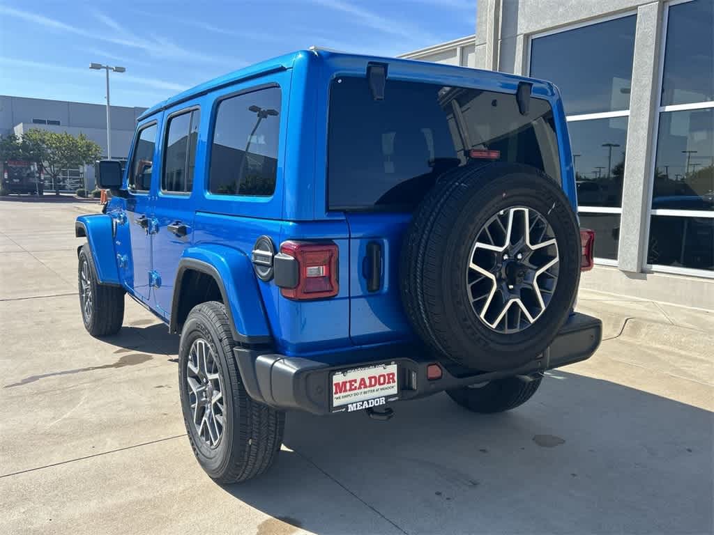 2024 Jeep Wrangler Sahara 4