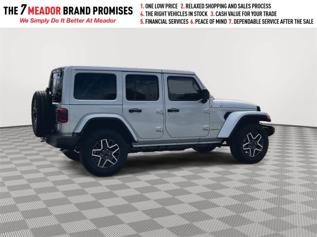 2024 Jeep Wrangler Sahara 8