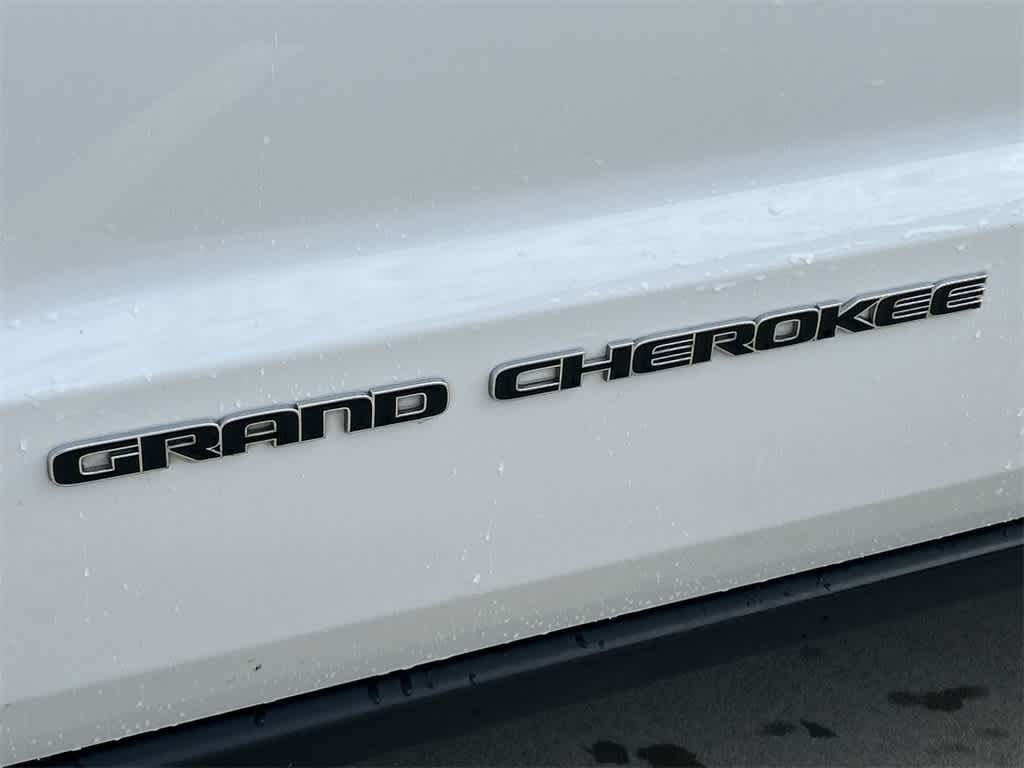 2021 Jeep Grand Cherokee Laredo E 7