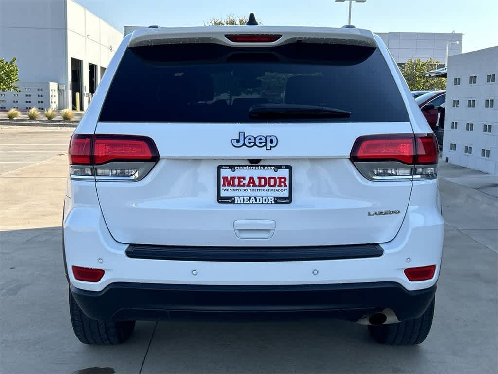 2020 Jeep Grand Cherokee Laredo E 5