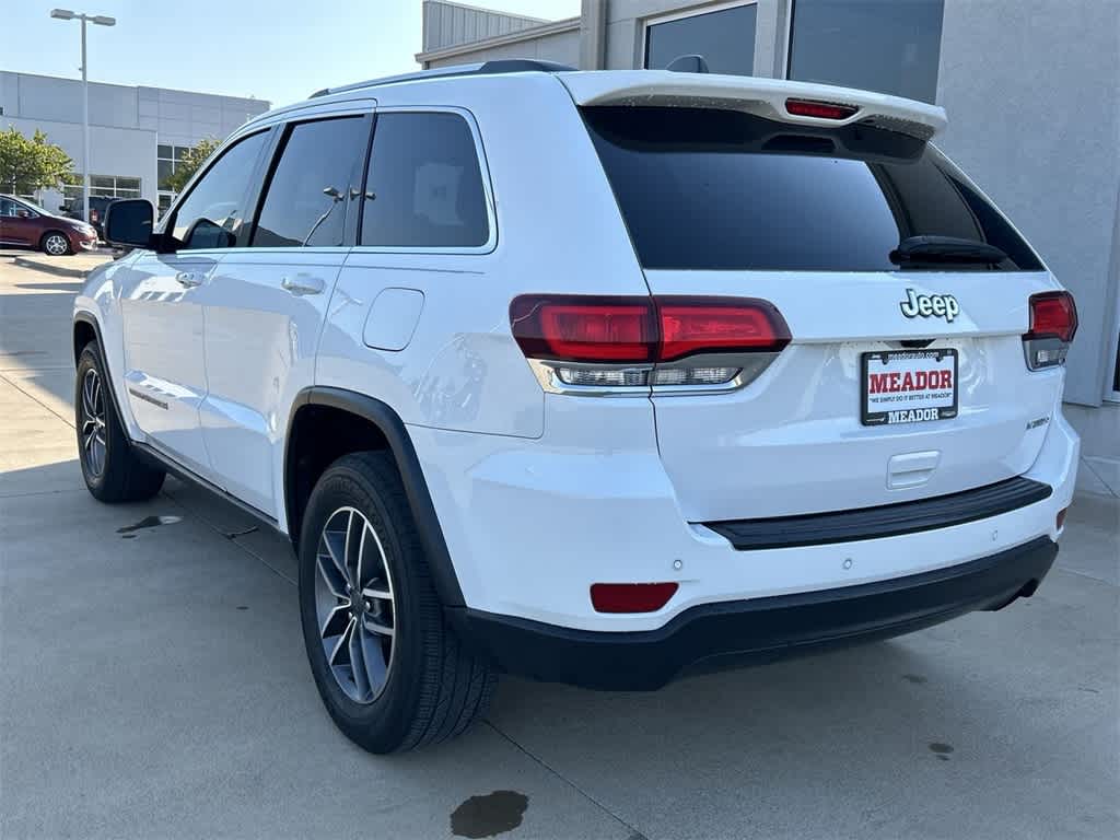 2020 Jeep Grand Cherokee Laredo E 4