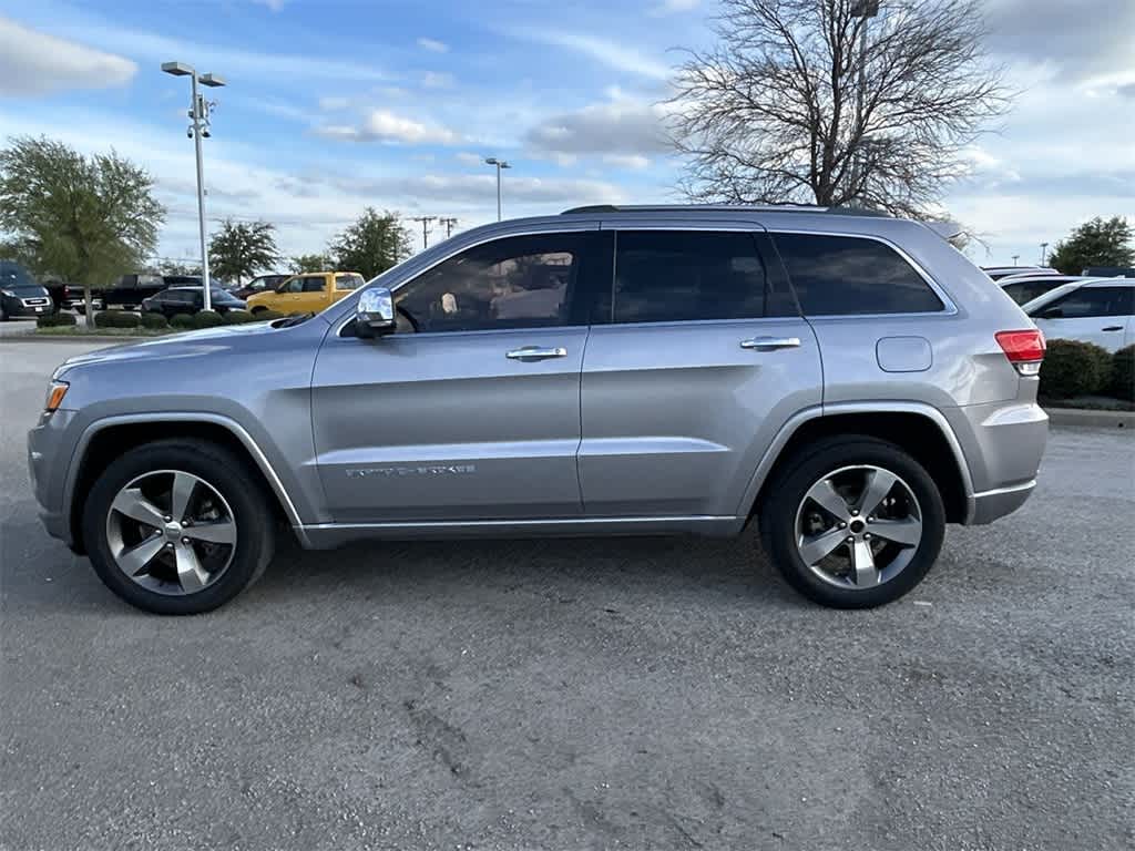 2015 Jeep Grand Cherokee Overland 3