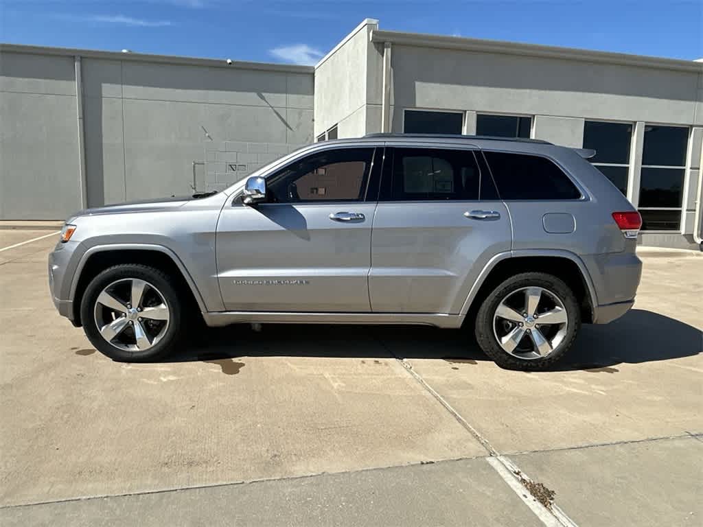 2015 Jeep Grand Cherokee Overland 3