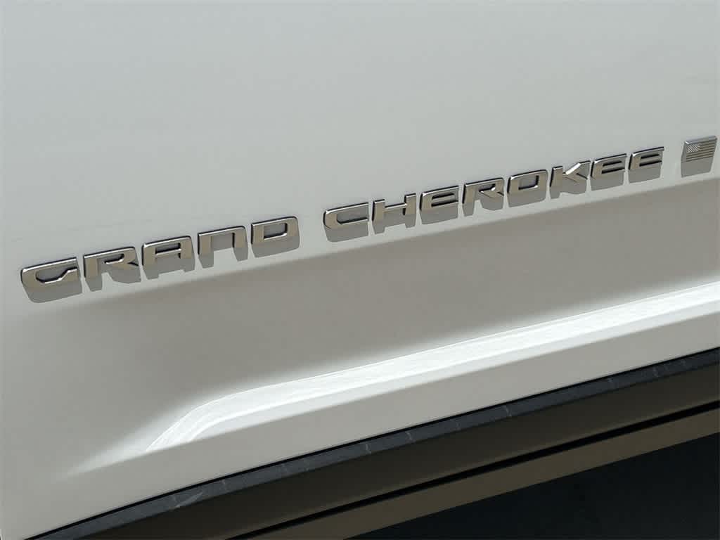 2024 Jeep Grand Cherokee Laredo X 7