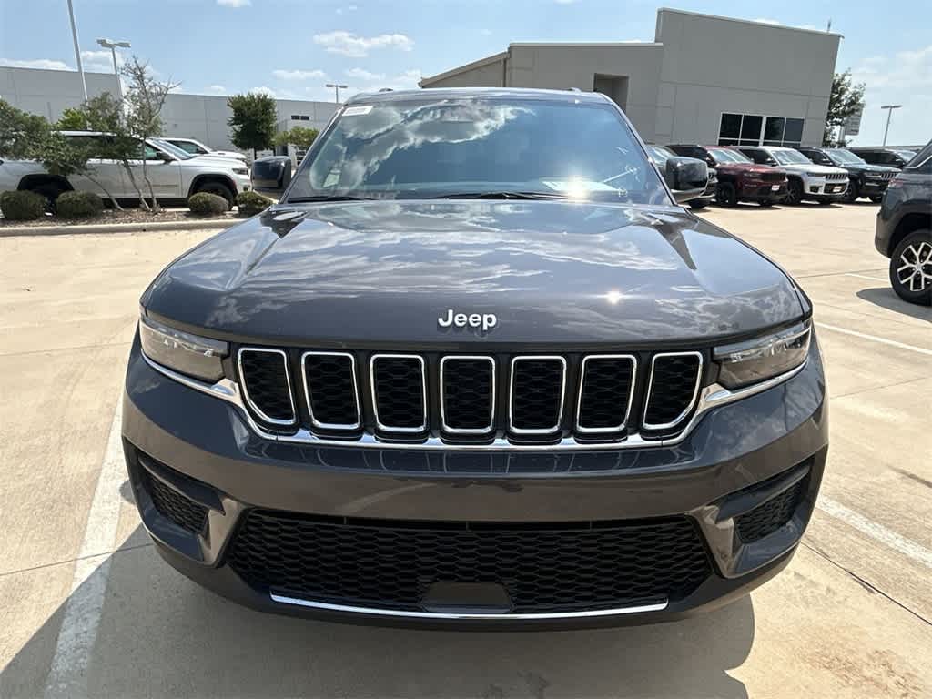 2024 Jeep Grand Cherokee Laredo X 6