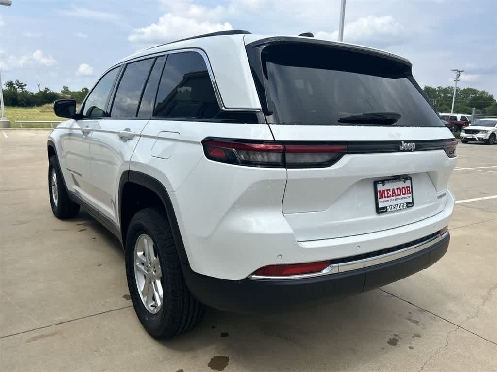 2024 Jeep Grand Cherokee Laredo 4