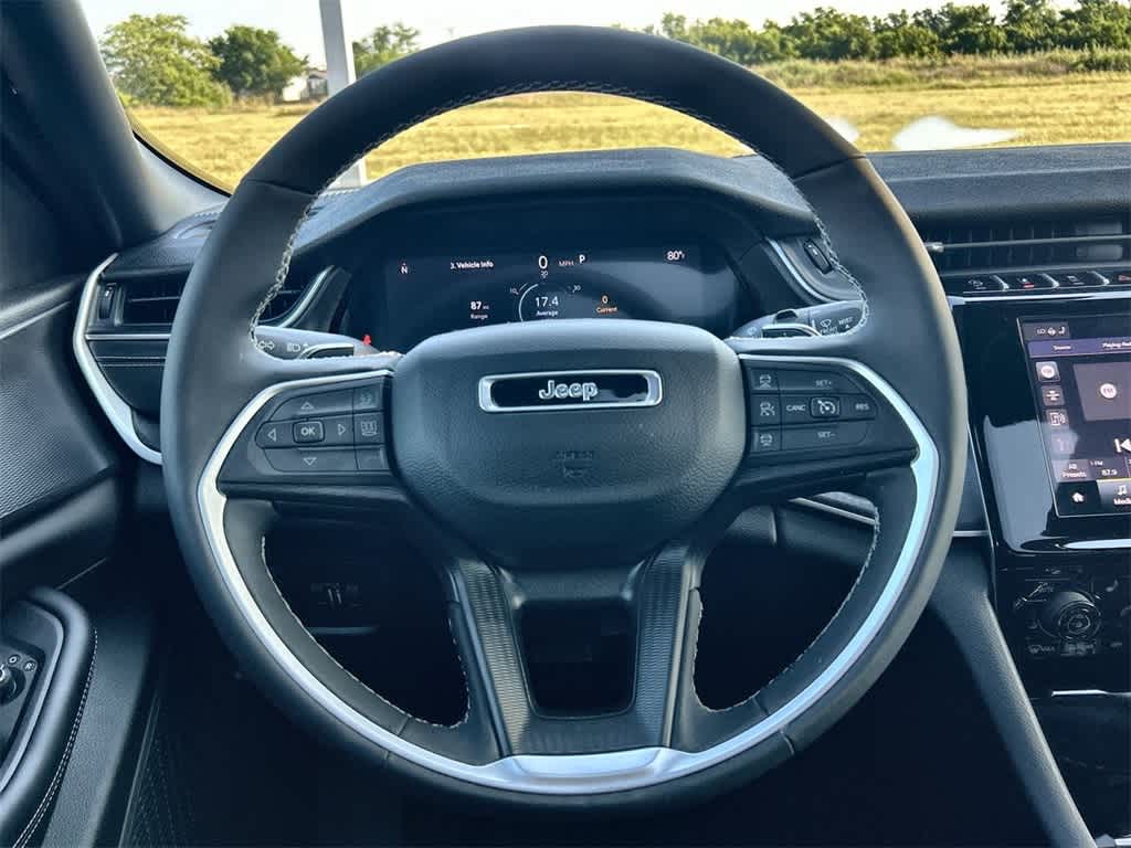 2024 Jeep Grand Cherokee Altitude X 17