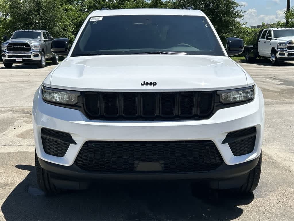 2024 Jeep Grand Cherokee Altitude X 14