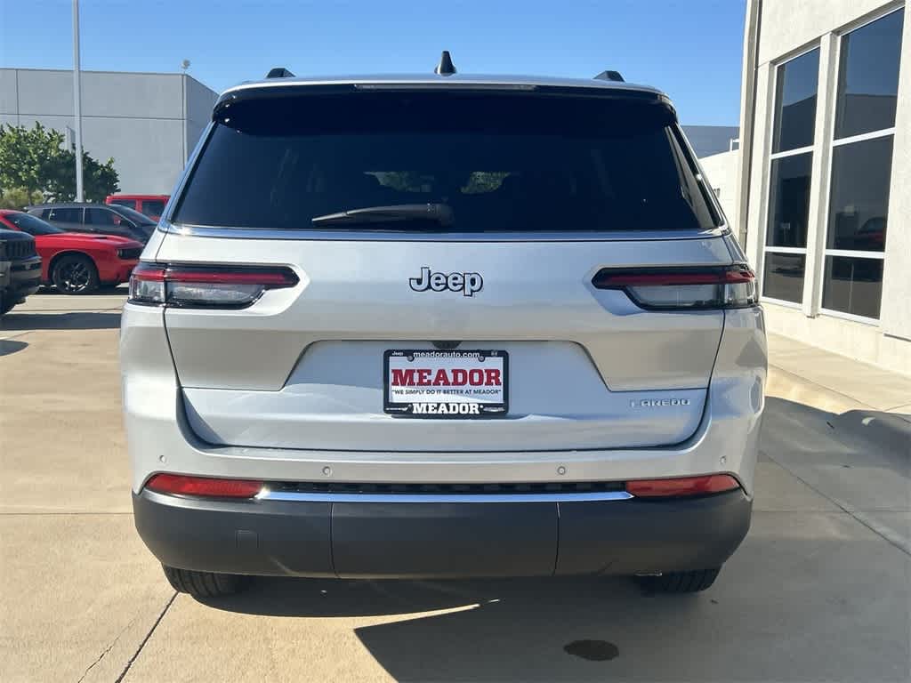 2024 Jeep Grand Cherokee L Laredo 5