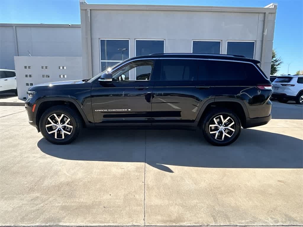 2023 Jeep Grand Cherokee L Limited 3