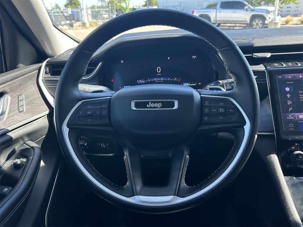 2022 Jeep Grand Cherokee L Limited 18