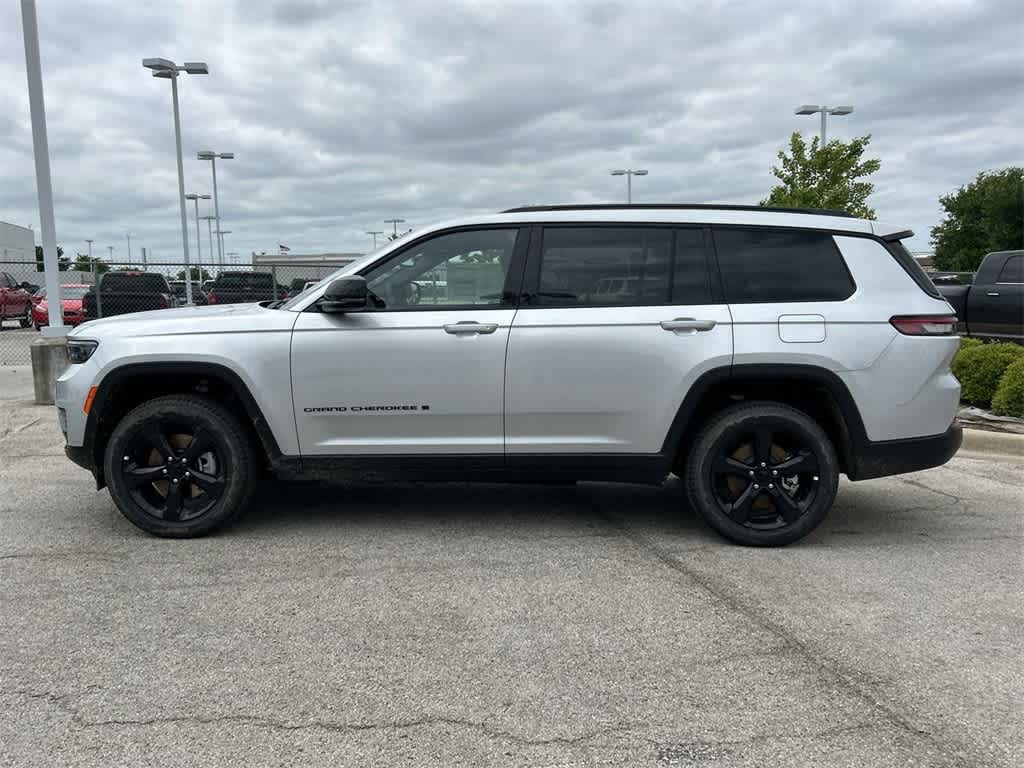 2024 Jeep Grand Cherokee L Limited 3