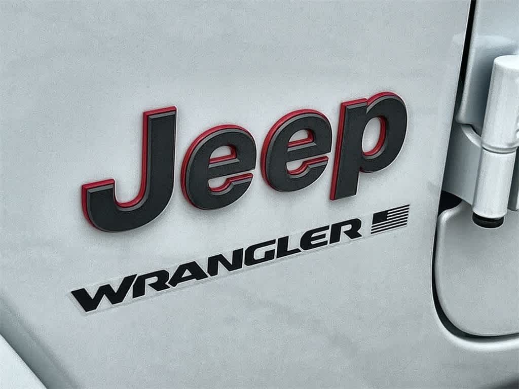 2024 Jeep Wrangler Rubicon X 8