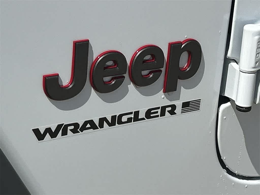 2024 Jeep Wrangler Rubicon 8