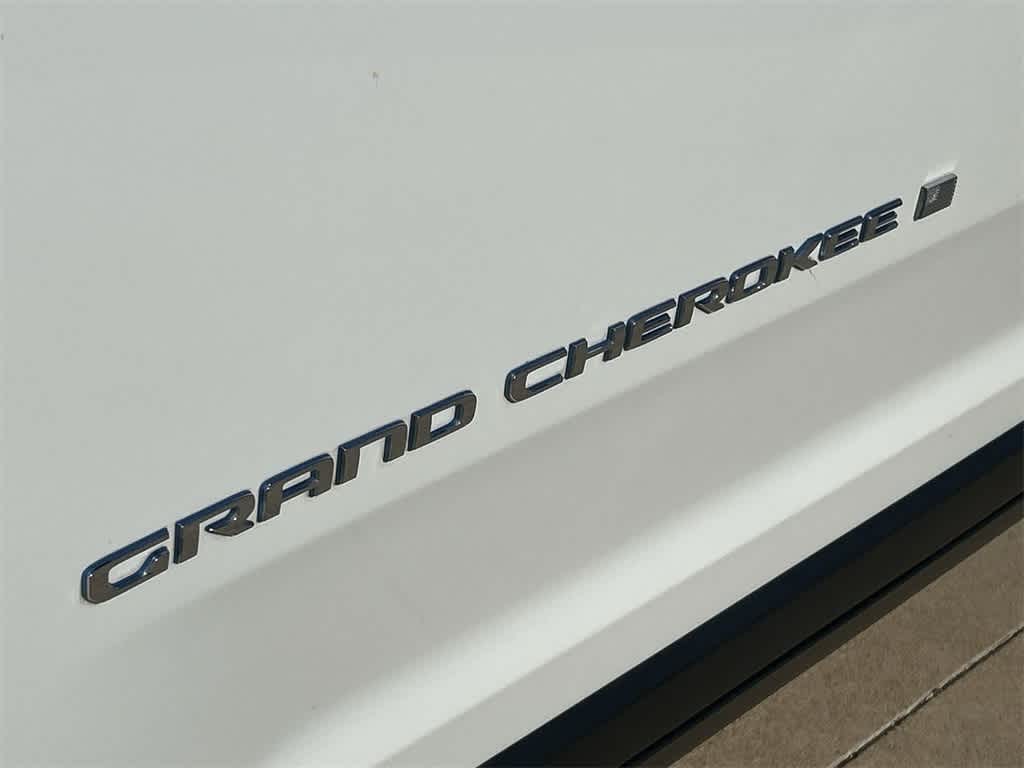 2022 Jeep Grand Cherokee 4xe  7