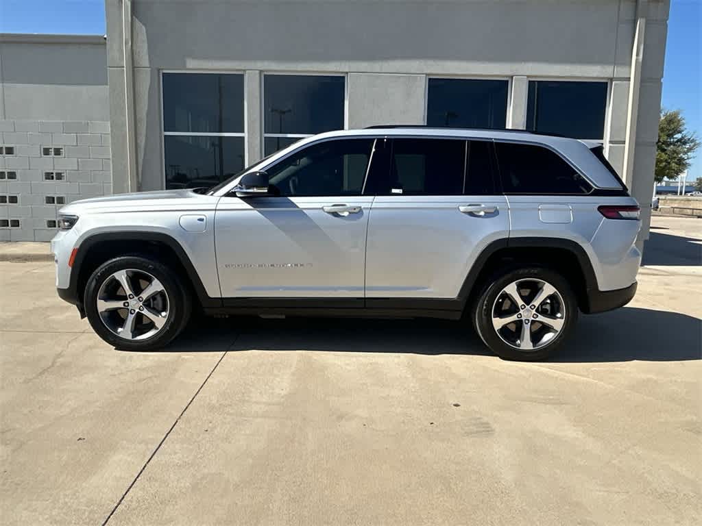 2022 Jeep Grand Cherokee 4xe  3