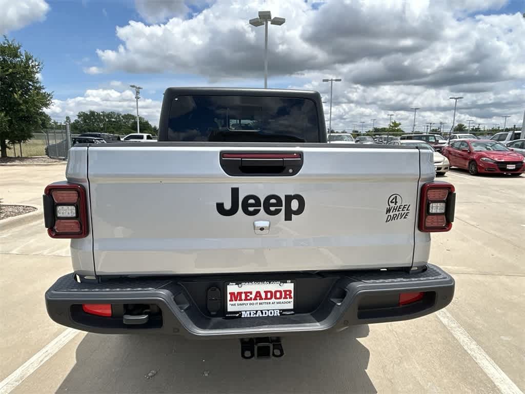 2023 Jeep Gladiator Willys 4x4 5