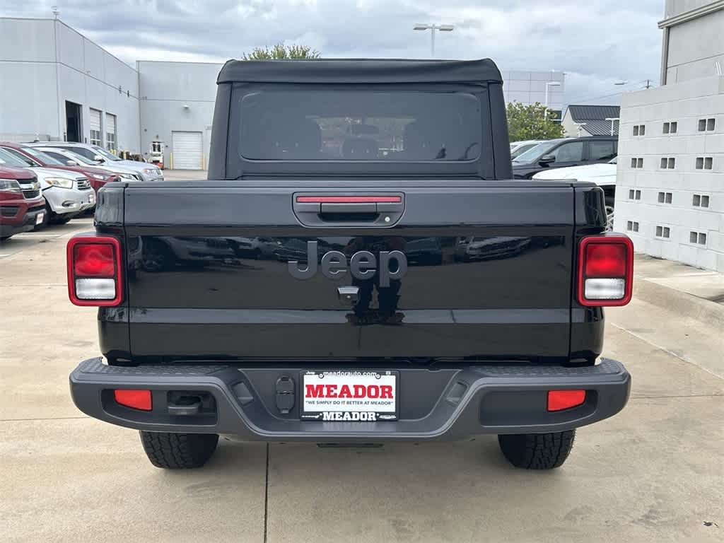 2022 Jeep Gladiator Sport S 4x4 5