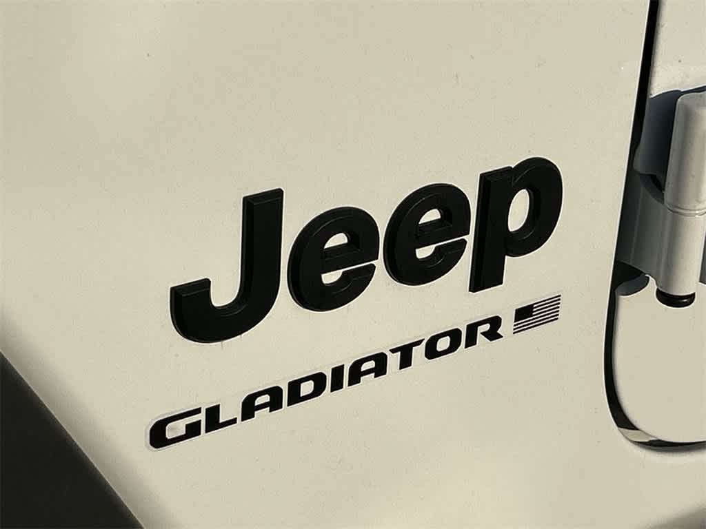 2024 Jeep Gladiator Sport 4x4 8