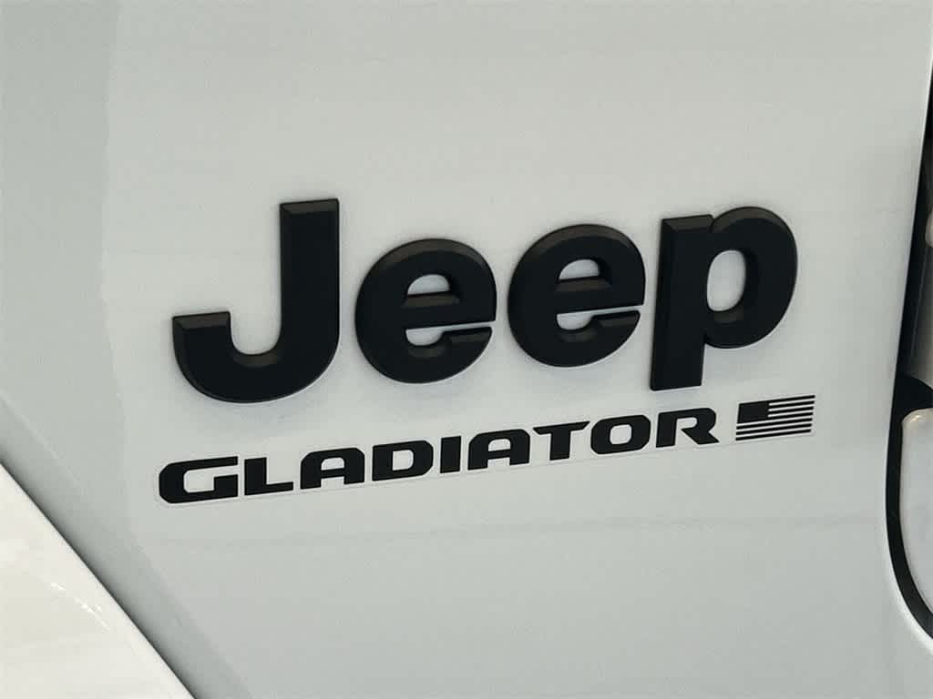 2024 Jeep Gladiator Sport S 4x4 8