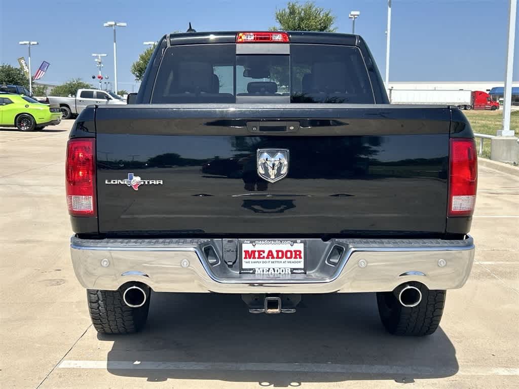 2015 Ram 1500 Lone Star 2WD Crew Cab 140.5 5