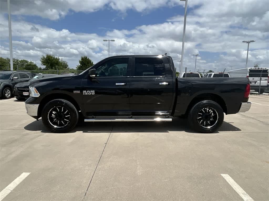 2016 Ram 1500 Lone Star 2WD Crew Cab 140.5 3