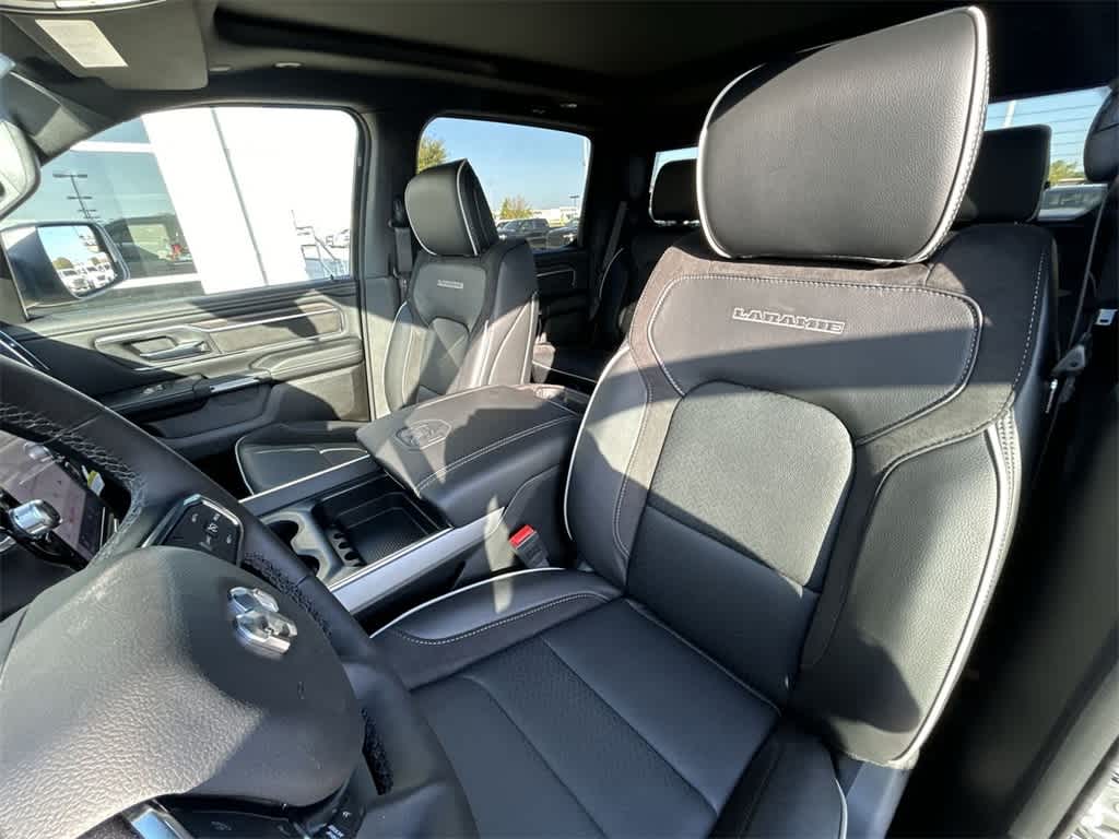 2025 Ram 1500 Laramie 4x2 Crew Cab 57 Box 10