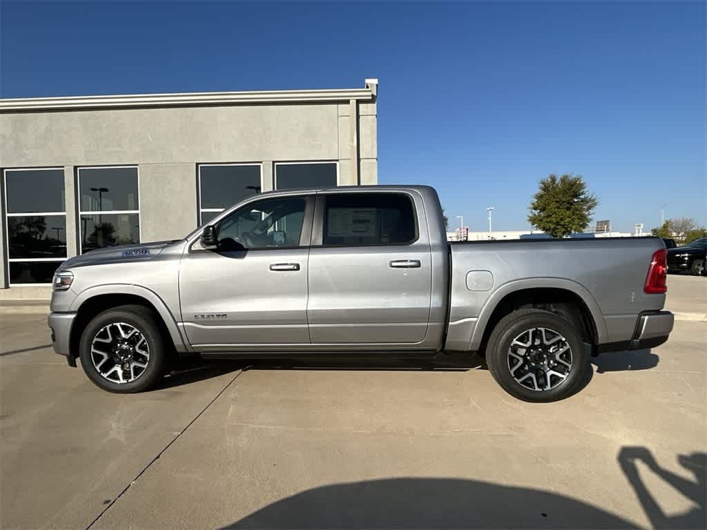 2025 Ram 1500 Laramie 4x2 Crew Cab 57 Box 3