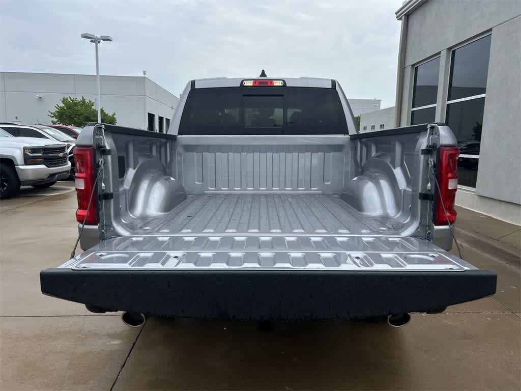 2025 Ram 1500 Lone Star 4x4 Crew Cab 57 Box 10