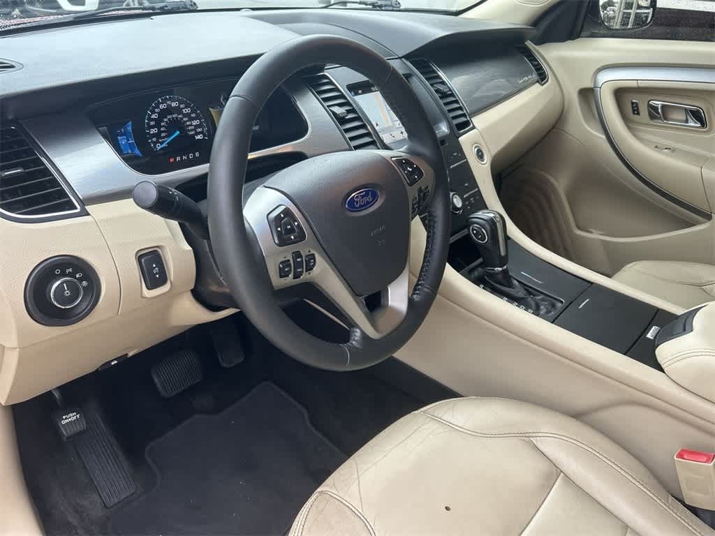 2016 Ford Taurus SEL 2