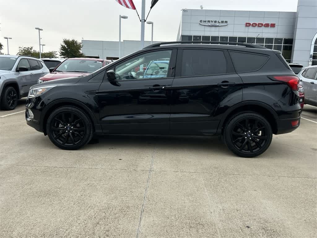 2019 Ford Escape SE 3