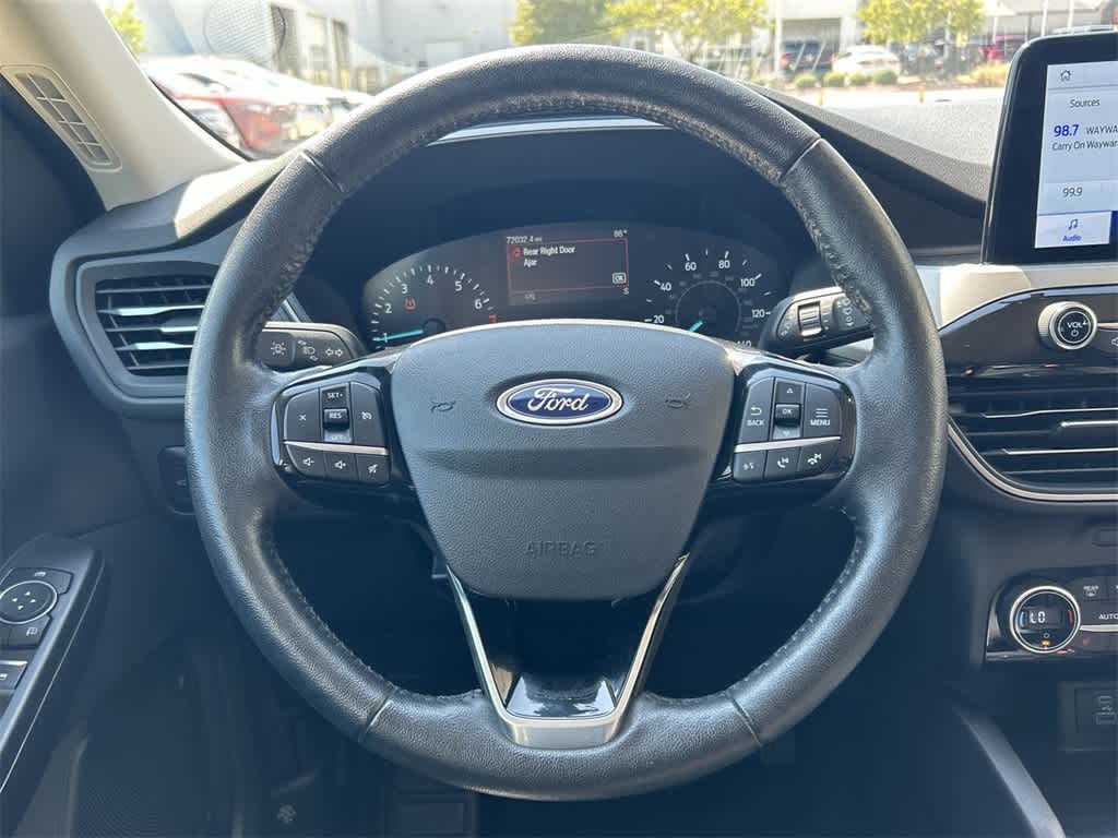 2021 Ford Escape SEL 17