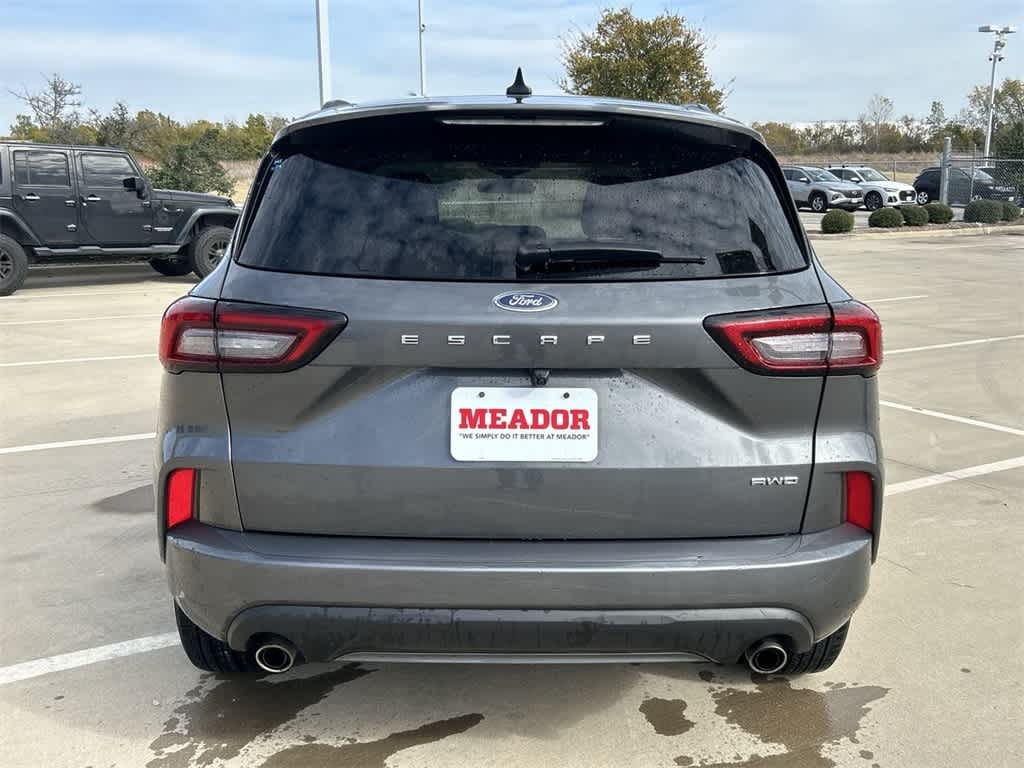 2023 Ford Escape ST-Line 5